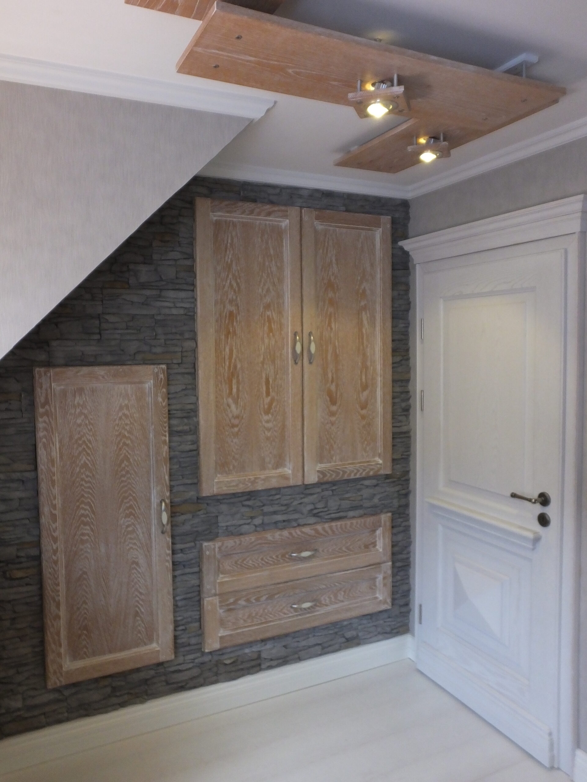 Wandschrank